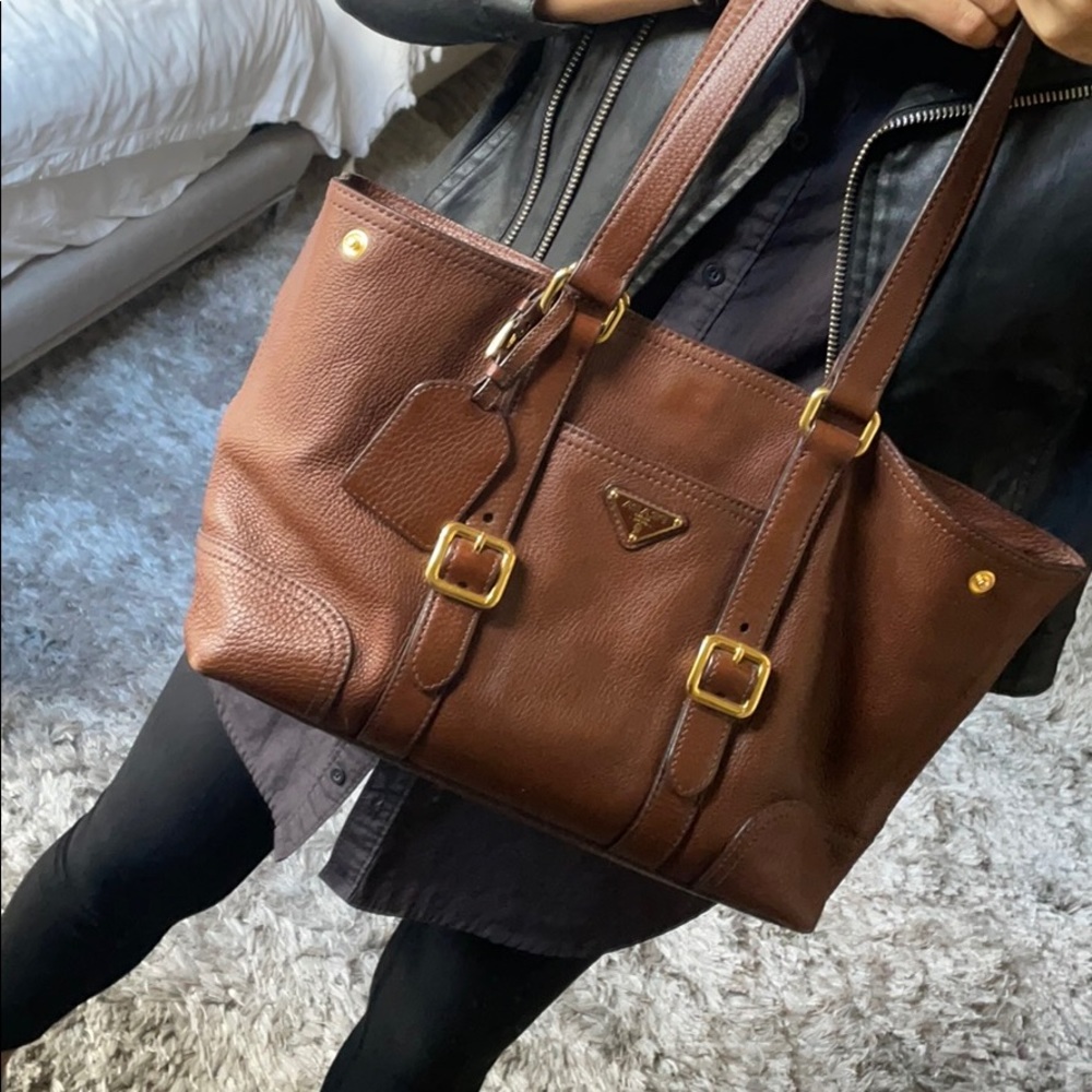 Prada classic brown leather handbag - Picture 13 of 16